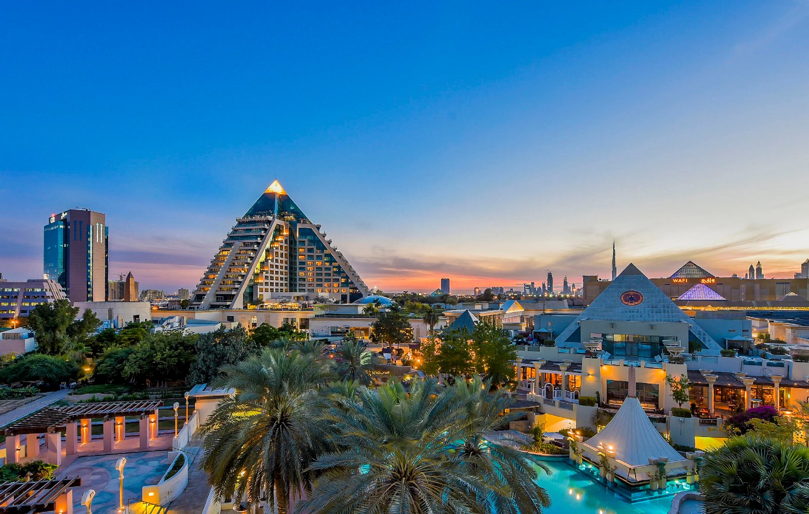 travel guide - ultimate guide